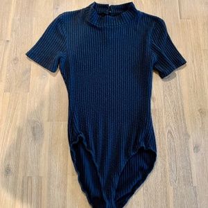 T-shirt style Bodysuit